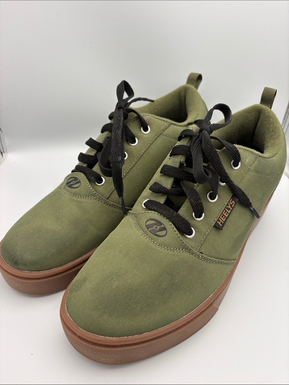 Heelys Wheeled Mens Shoes Size 9 - Pro 20 - Green/Black - Barely Worn